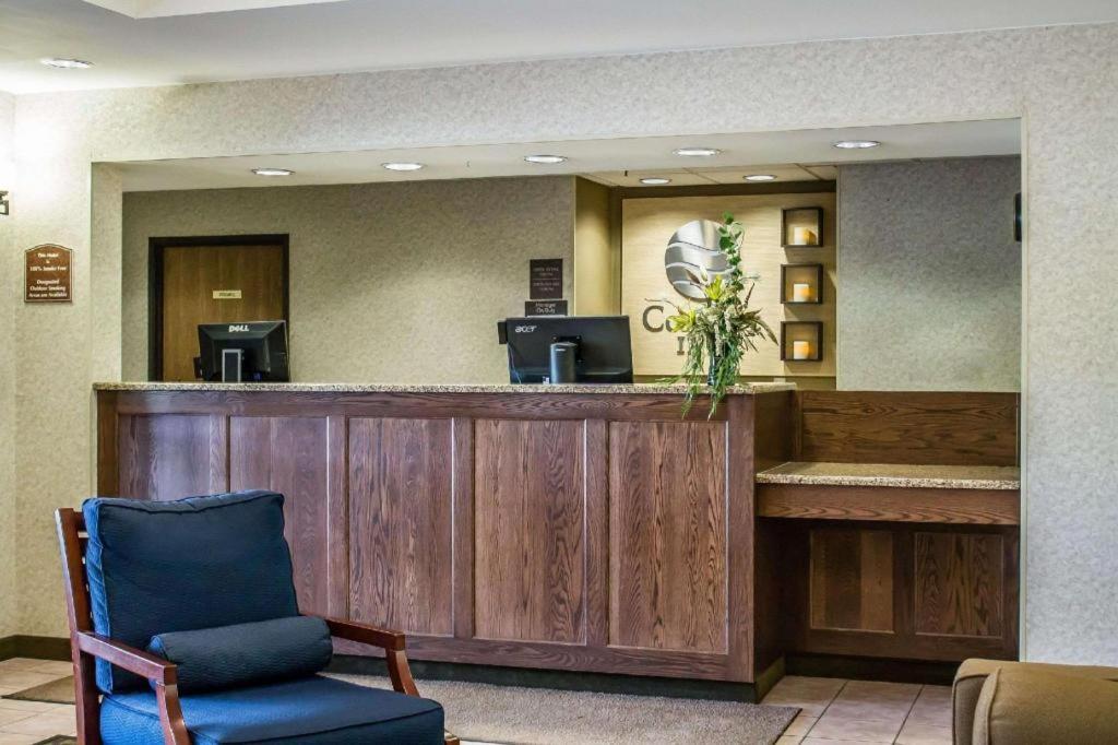 Comfort Inn Cambridge Exterior foto
